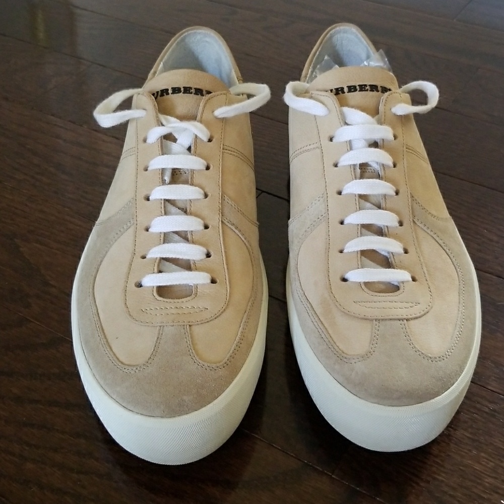 Burberry Mens Low Top Leather/Suede Sneakers
